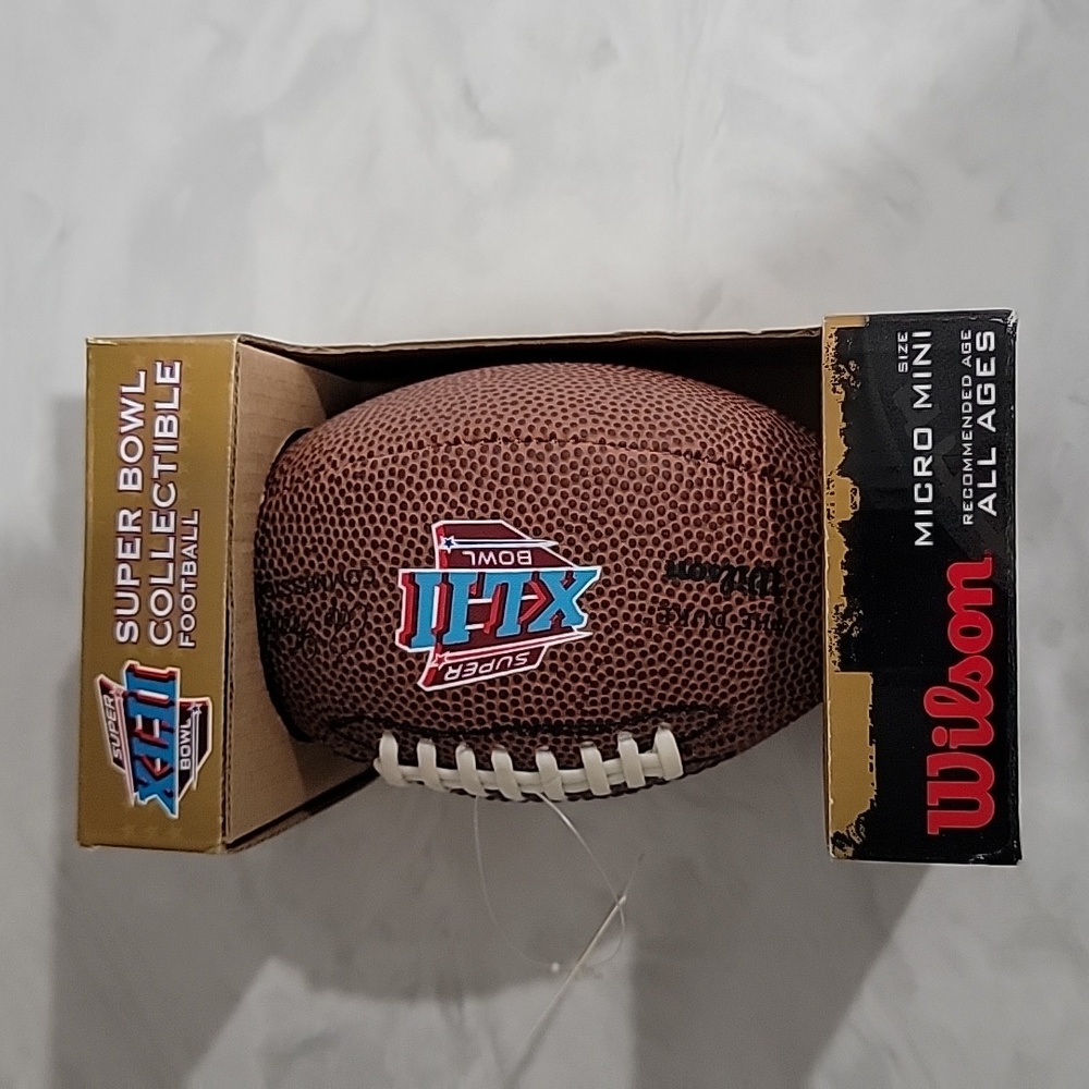 New York Giants wreck the Patriots perfect season.Mini Super Bowl football.